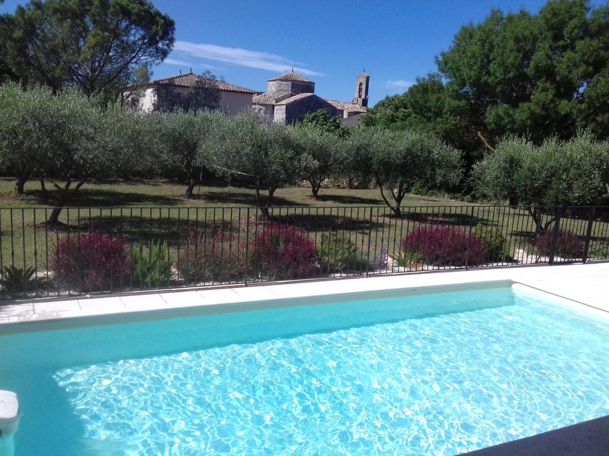 La Clastre Location D'un Avec Piscine Et Clim Pres D'uzes * Bourdic
