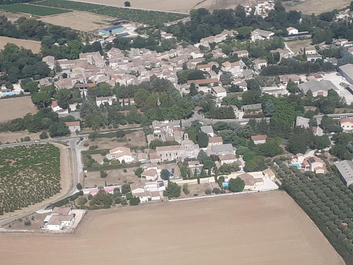 La Clastre Location D'un Avec Piscine Et Clim Pres D'uzes
